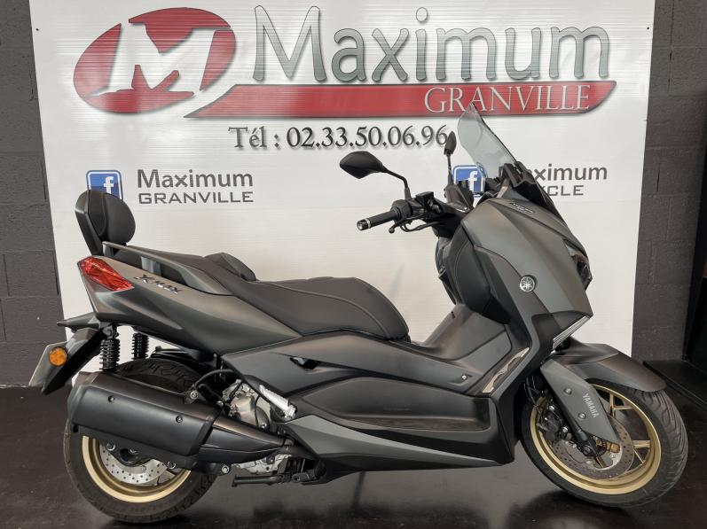 XMAX 300 Tech Max